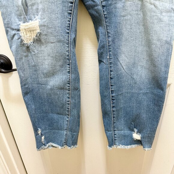 Torrid We Swear By The Fit Boyfriend Distressed Denim Jeans Women's Size 20 Boho - Picture 6 of 12